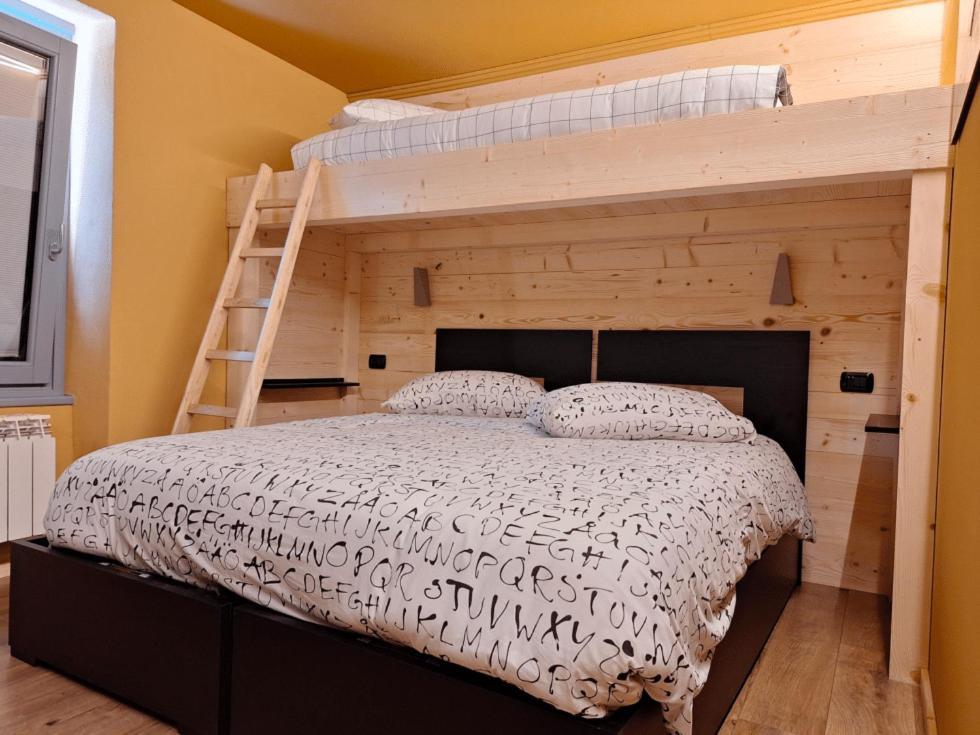 Rewind Hotel Temù Екстериор снимка
